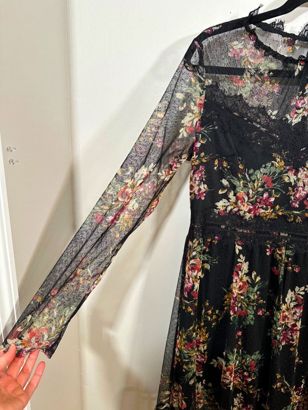 Forever 21 Dress Blk Floral Fairy Lace Mesh Festival Whimsigoth Indie Sheer Sz L - Picture 6 of 12